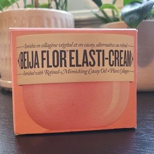 *NEW* Sol De Janiero Beija Flor Elasti-Cream